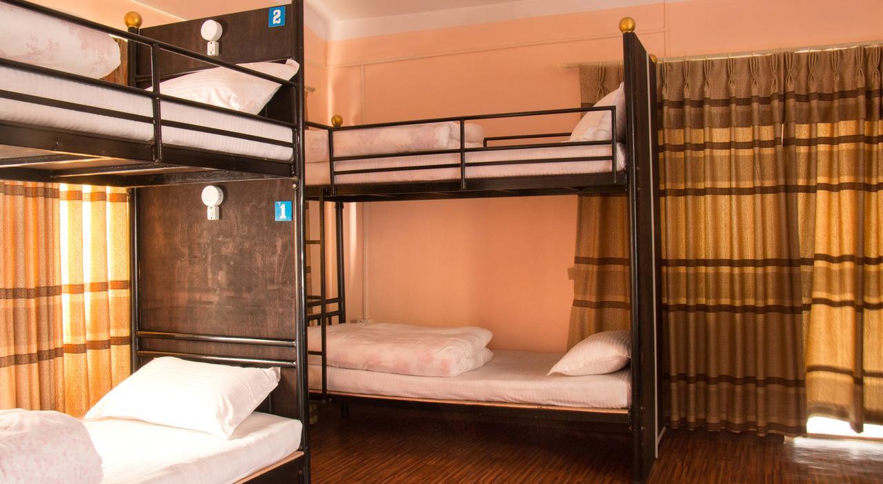 Hostel Himalaya Катманду Экстерьер фото