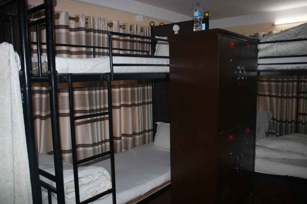 Hostel Himalaya Катманду Экстерьер фото