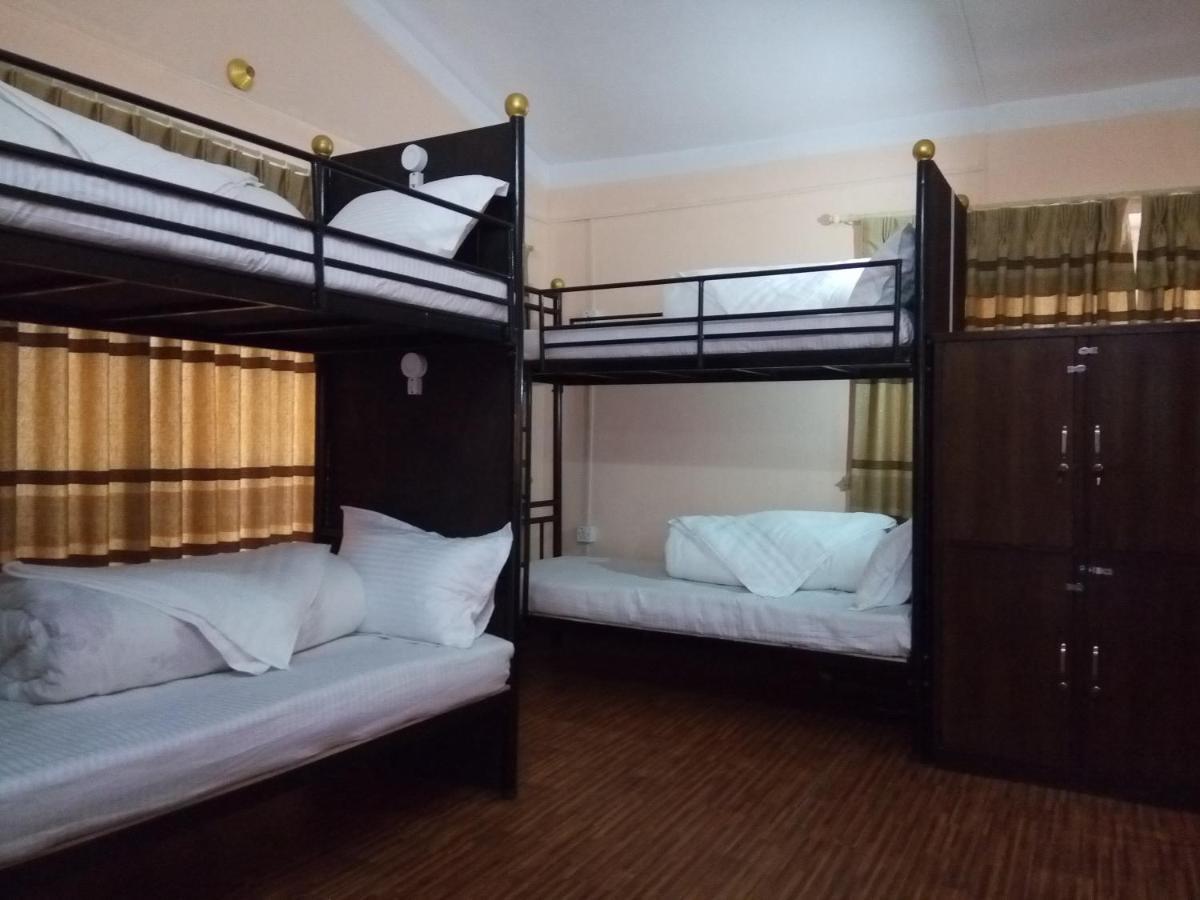 Hostel Himalaya Катманду Экстерьер фото