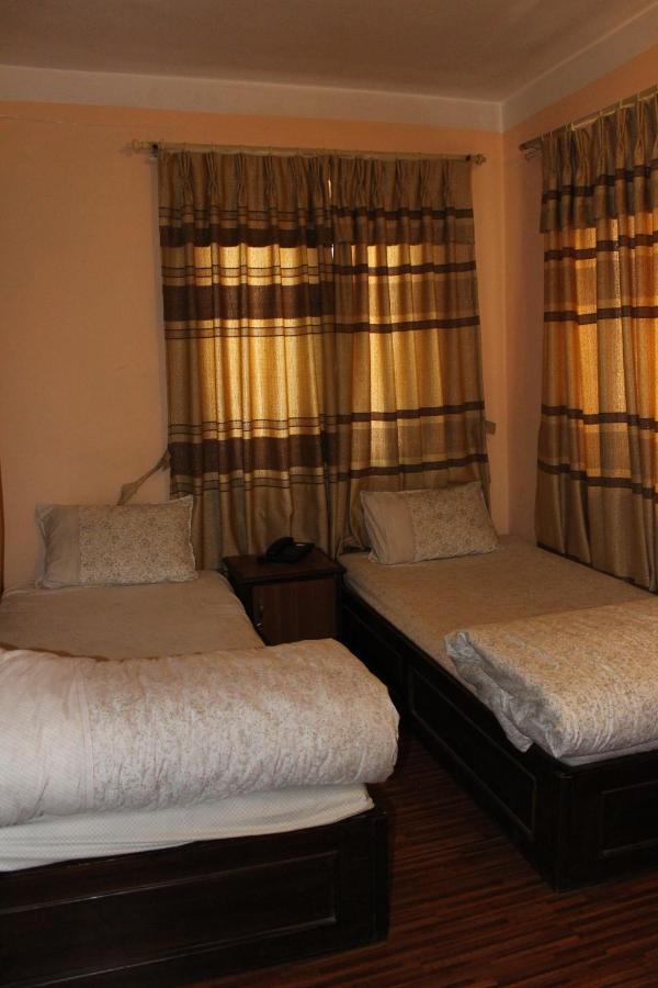Hostel Himalaya Катманду Экстерьер фото