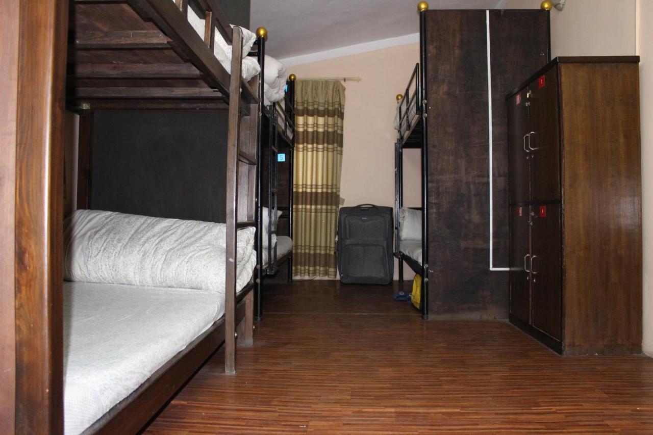 Hostel Himalaya Катманду Экстерьер фото